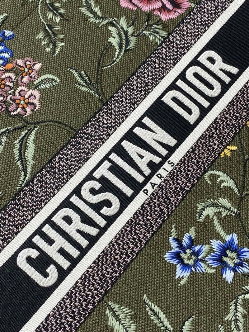Seasonal Christian Dior Shopping Bags 76254