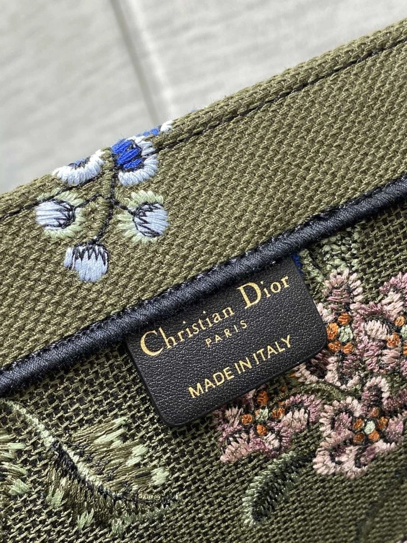 Seasonal Christian Dior Shopping Bags 76254