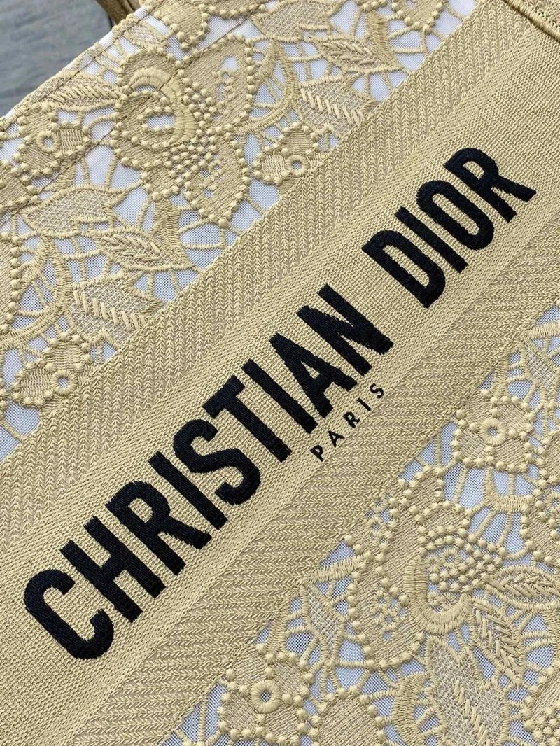 ModernLook Christian Dior Shopping Bags 76264