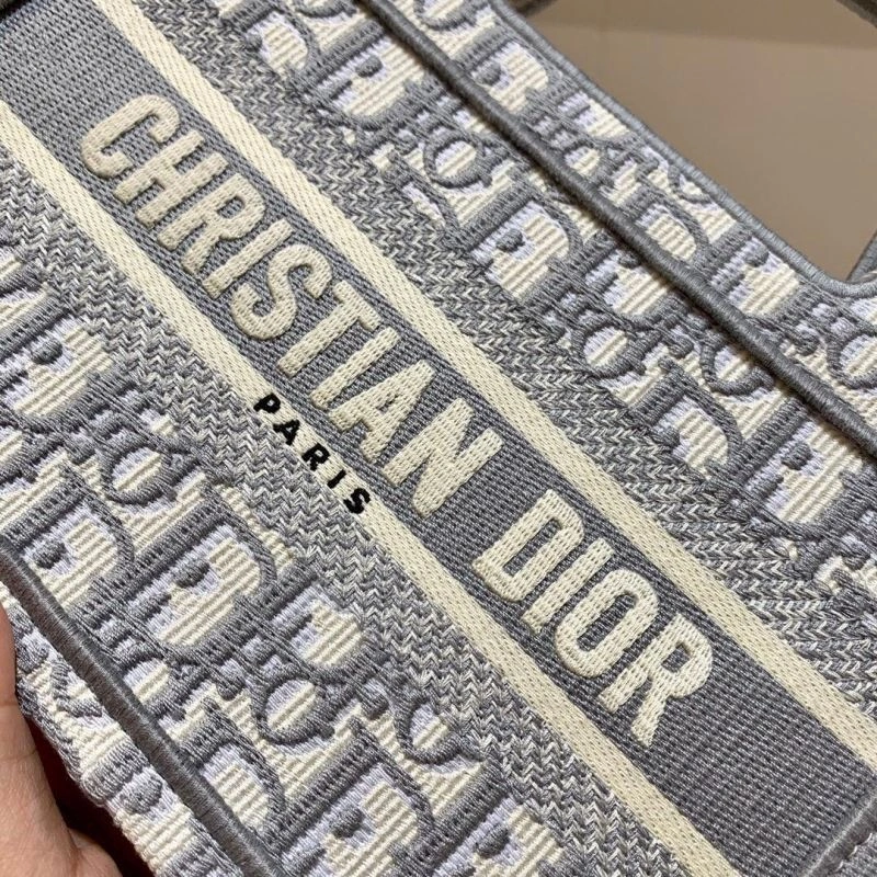 Timeless Christian Dior Shopping Bags 76258
