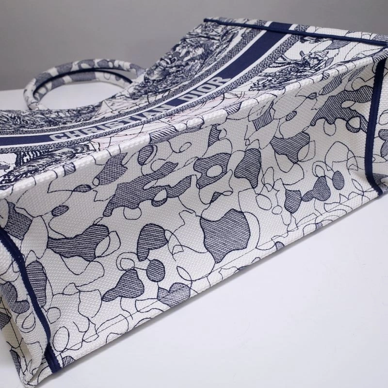 RelaxedFit Christian Dior Shopping Bags 76232