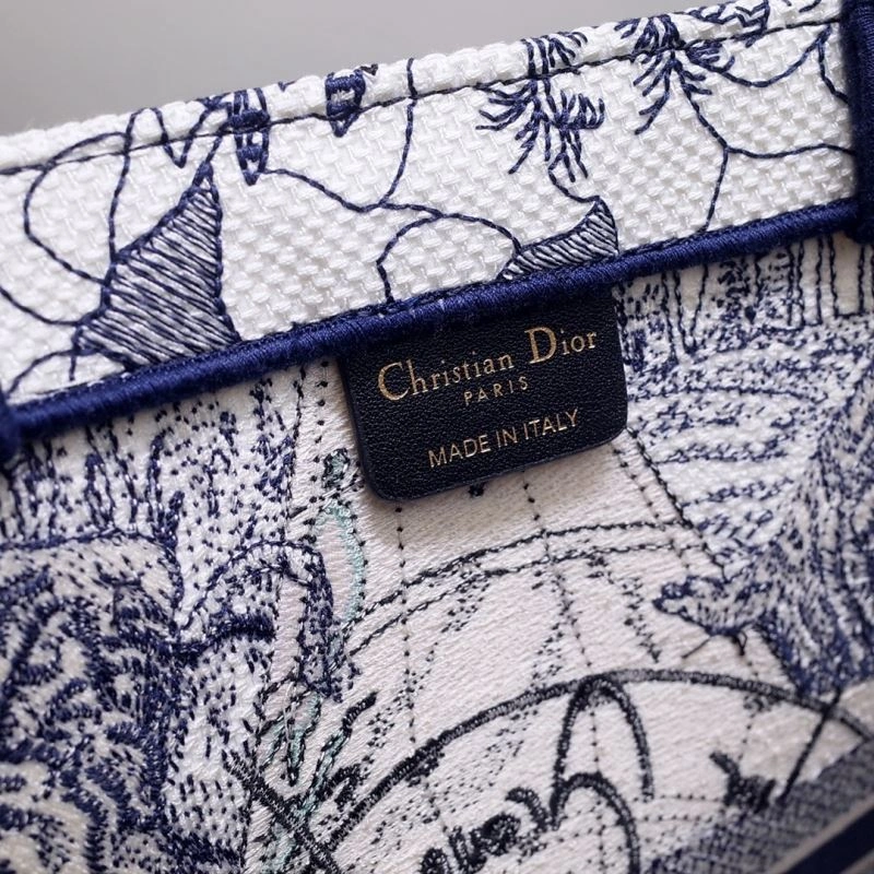 RelaxedFit Christian Dior Shopping Bags 76232