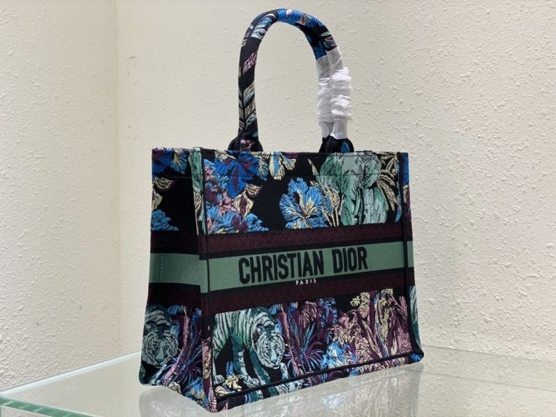 Trendsetting Christian Dior Shopping Bags 76235
