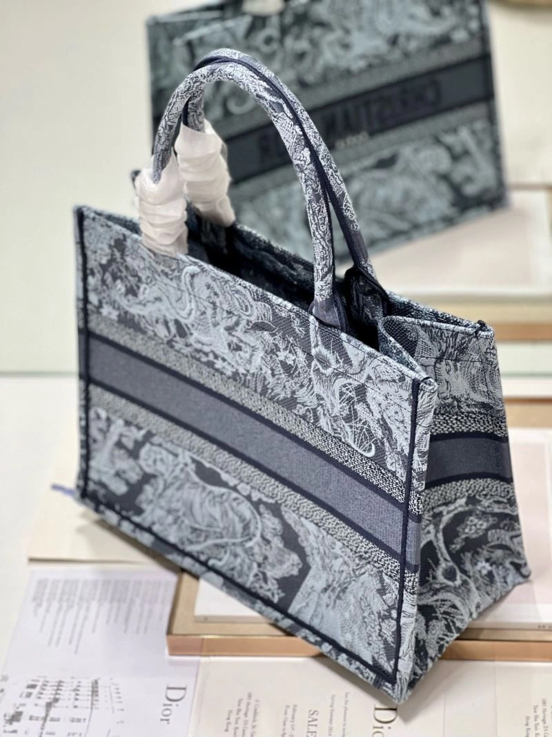 WrinkleFree Christian Dior Shopping Bags 76229