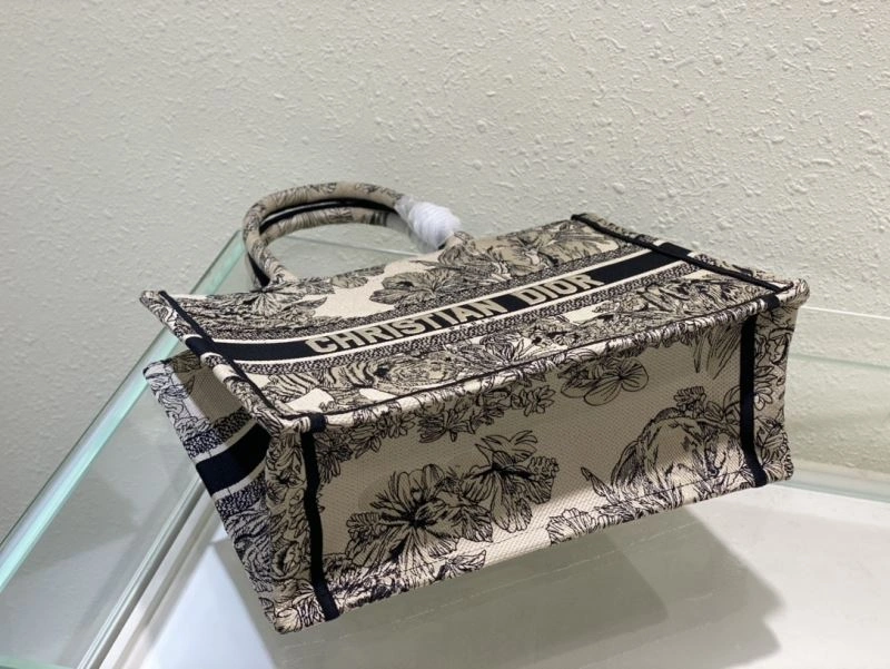 Lightweight Christian Dior Shopping Bags 76213
