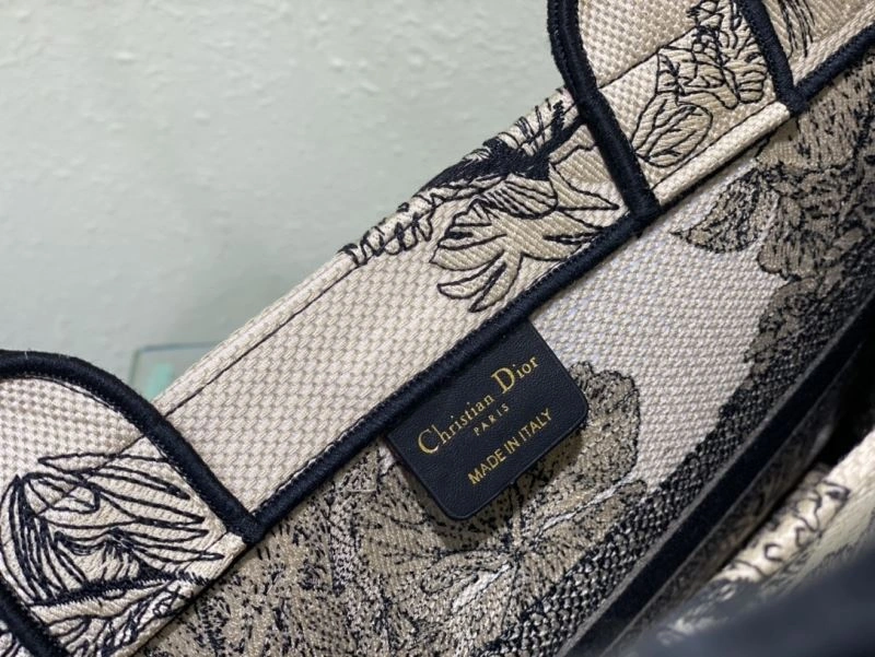 Lightweight Christian Dior Shopping Bags 76213