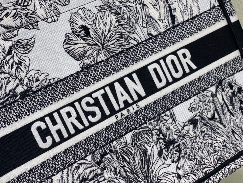 Christian Dior Shopping Bags Sophisticated 76210