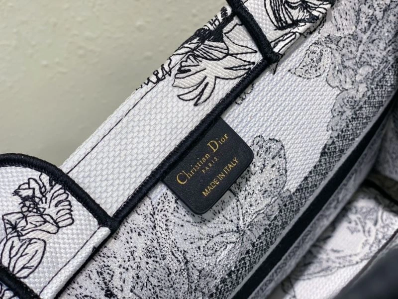 Christian Dior Shopping Bags Sophisticated 76210