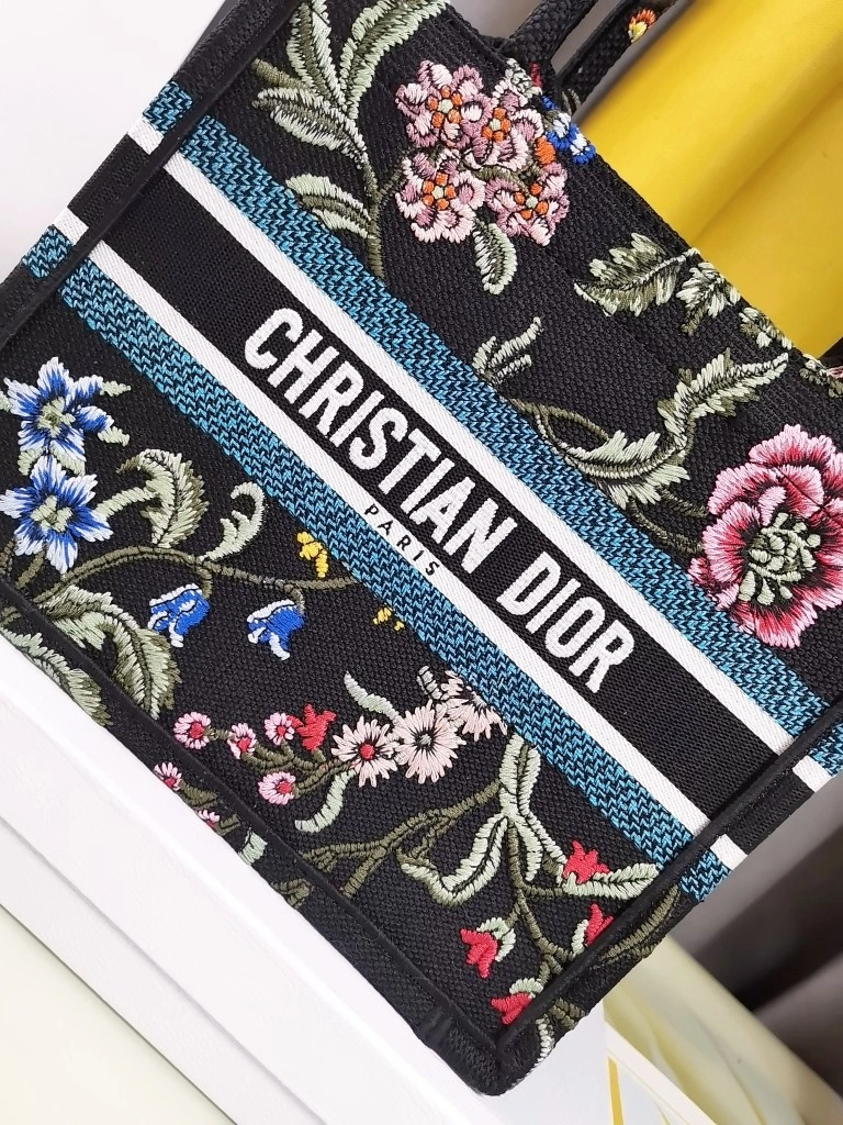 TimelessDesign Christian Dior Shopping Bags 76212
