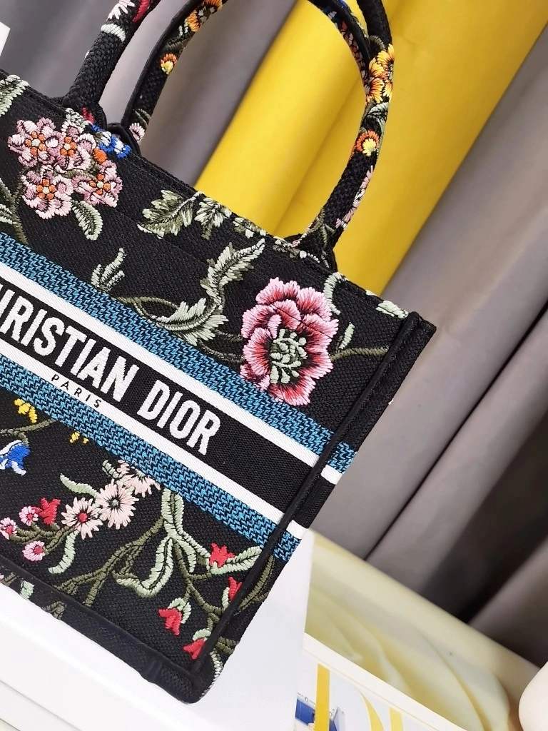 TimelessDesign Christian Dior Shopping Bags 76212