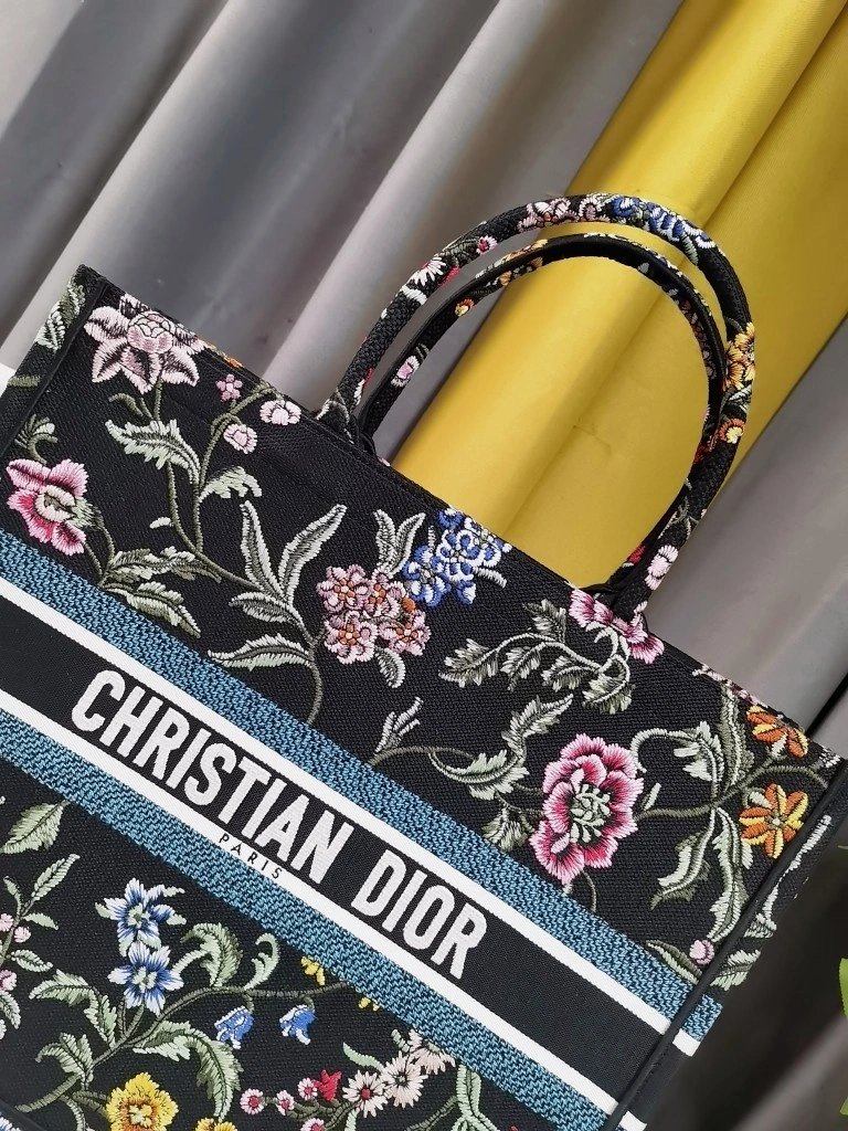 OdorResistant Christian Dior Shopping Bags 76225
