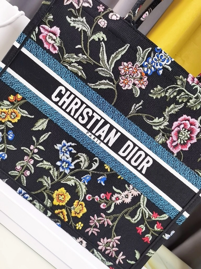 OdorResistant Christian Dior Shopping Bags 76225