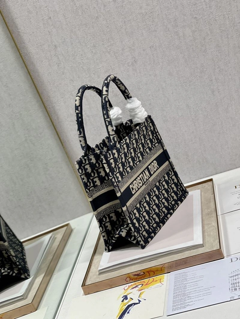 Christian Dior Shopping Bags Bright 76211