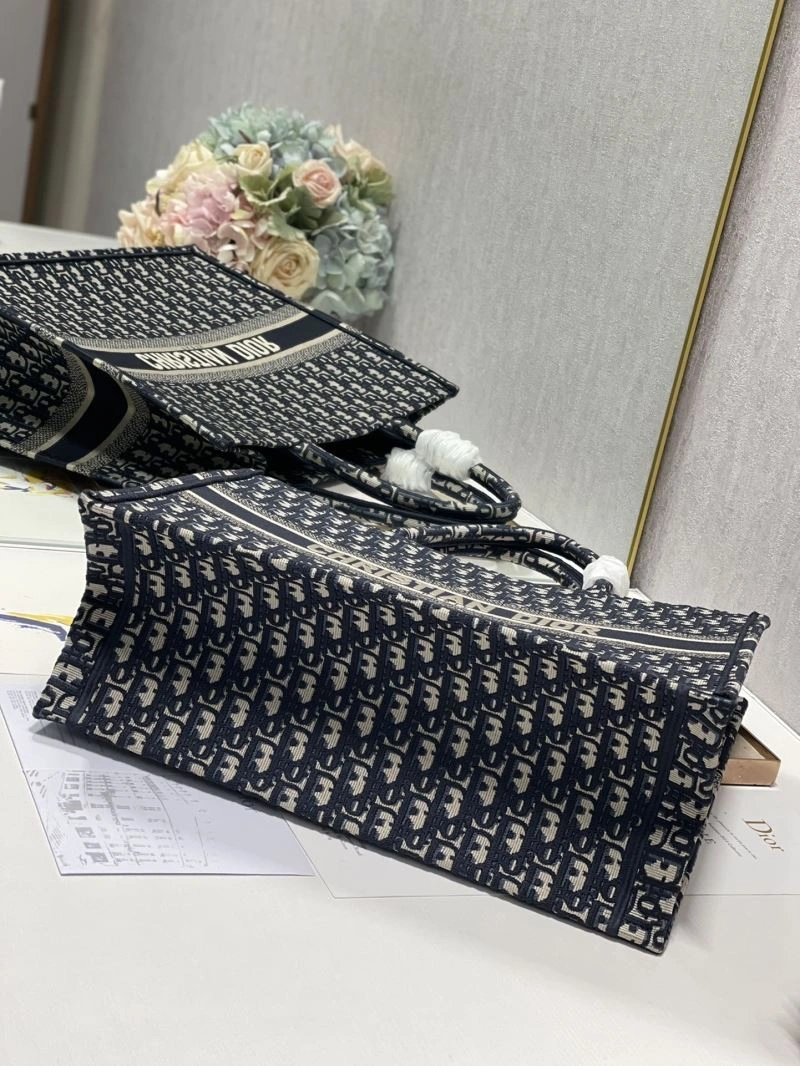 GoAnywhere Christian Dior Shopping Bags 76220