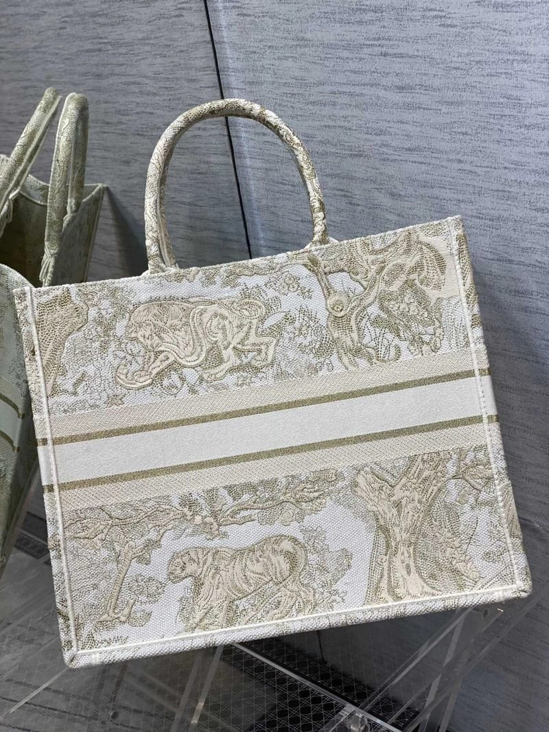 Chic Christian Dior Shopping Bags 76217