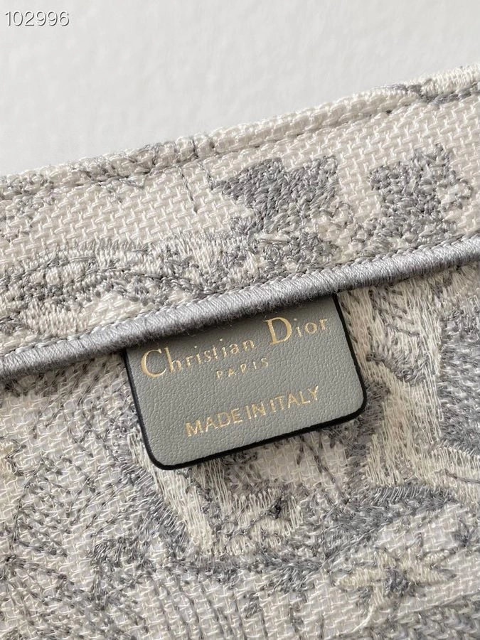 Bright Christian Dior Shopping Bags 76201