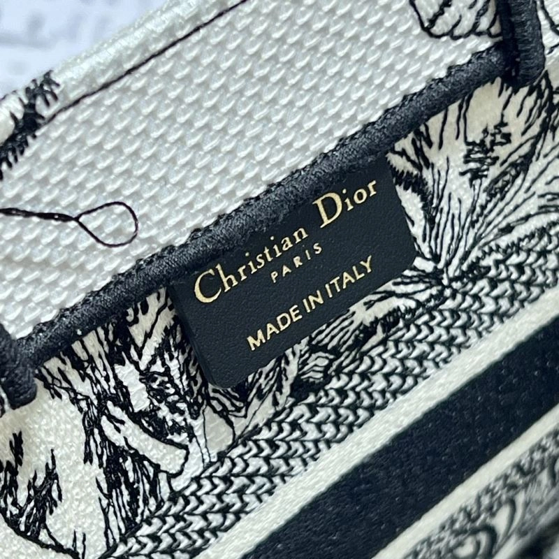 QuickDry Christian Dior Shopping Bags 76192