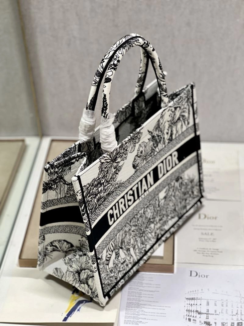 Christian Dior Shopping Bags Sophisticated 76194