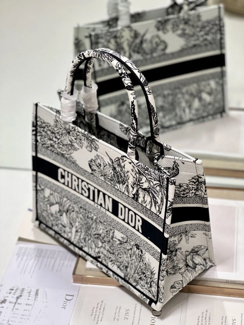 Christian Dior Shopping Bags Sophisticated 76194