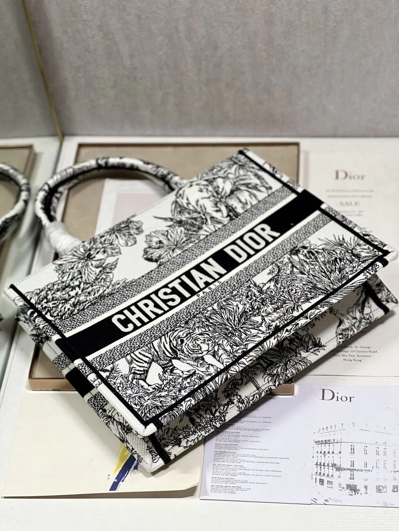 Christian Dior Shopping Bags Sophisticated 76194