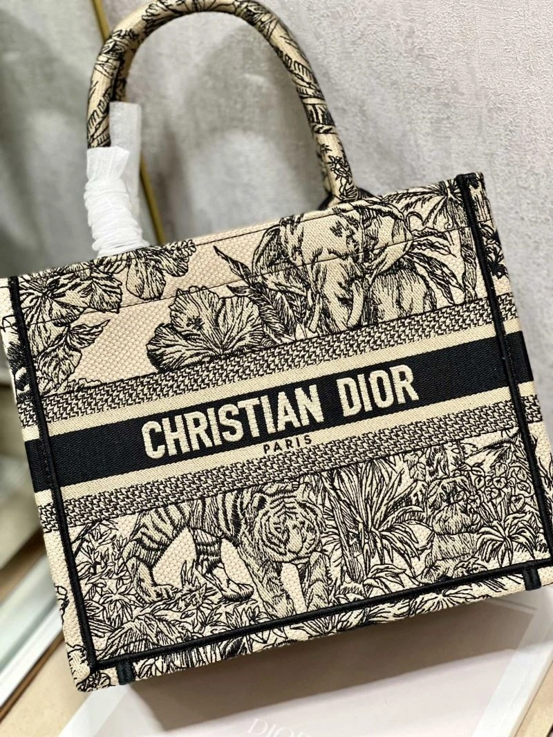 Casual Christian Dior Shopping Bags 76193