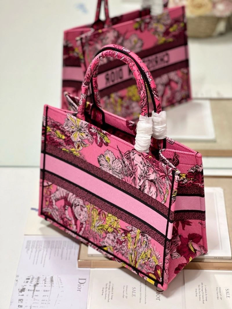 ComfortFit Christian Dior Shopping Bags 76179