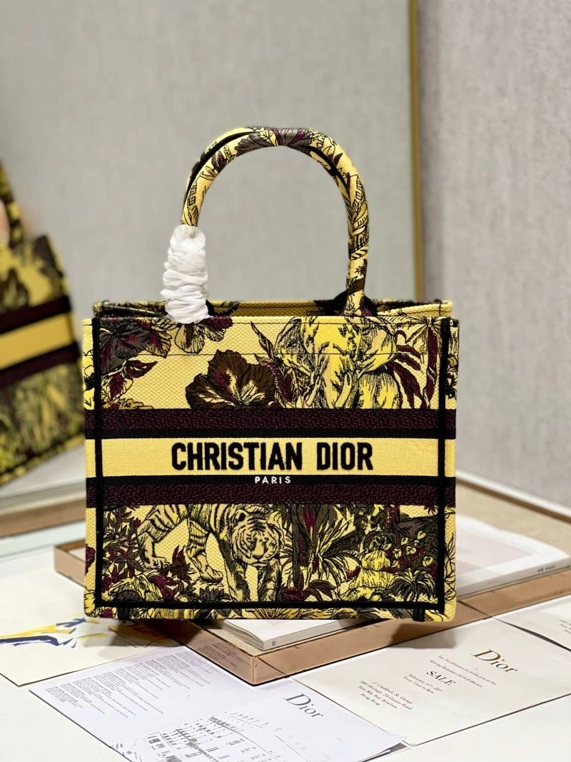 FreshLook Christian Dior Shopping Bags 76185