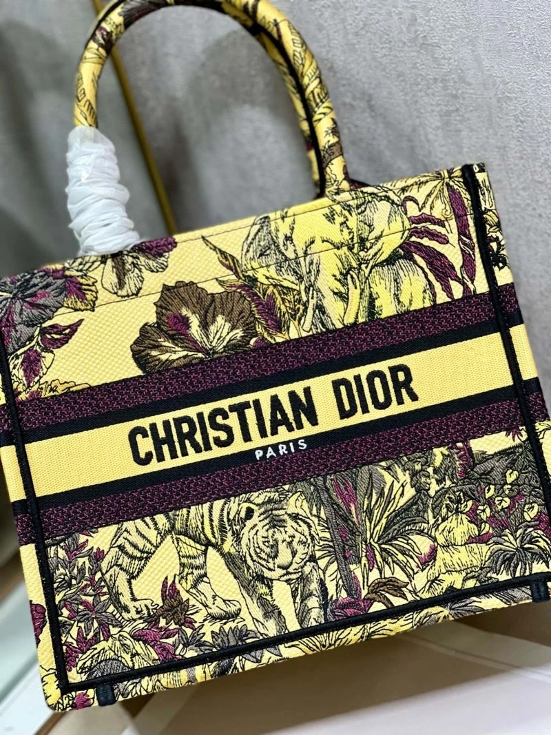 FreshLook Christian Dior Shopping Bags 76185