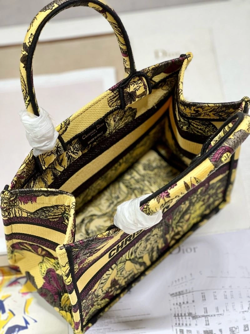 FreshLook Christian Dior Shopping Bags 76185