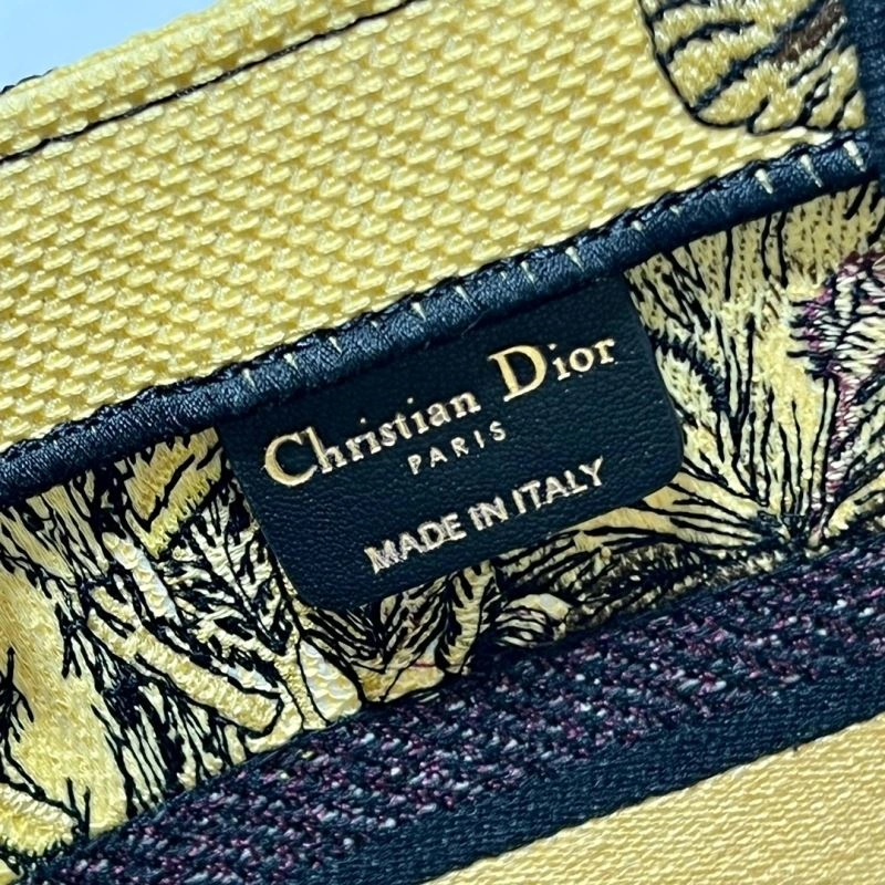 FreshLook Christian Dior Shopping Bags 76185