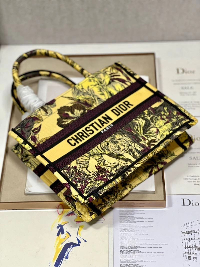 FreshLook Christian Dior Shopping Bags 76185