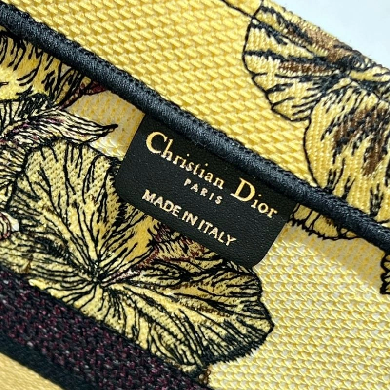 Stylish Christian Dior Shopping Bags 76156