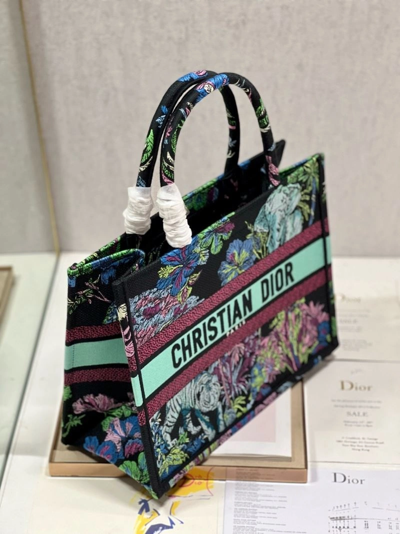Christian Dior Shopping Bags Sleek 76181