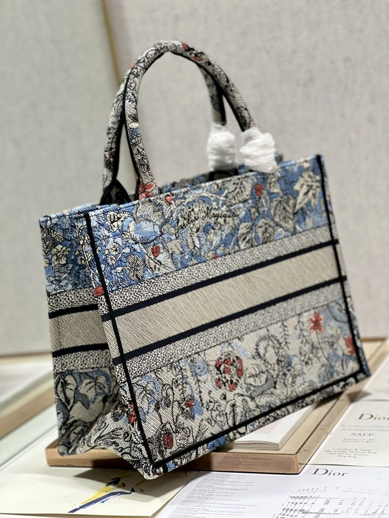 Sustainable Christian Dior Shopping Bags 75662