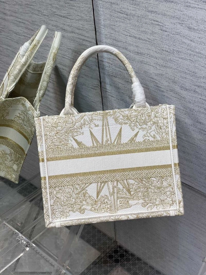 Unisex Christian Dior Shopping Bags 75657