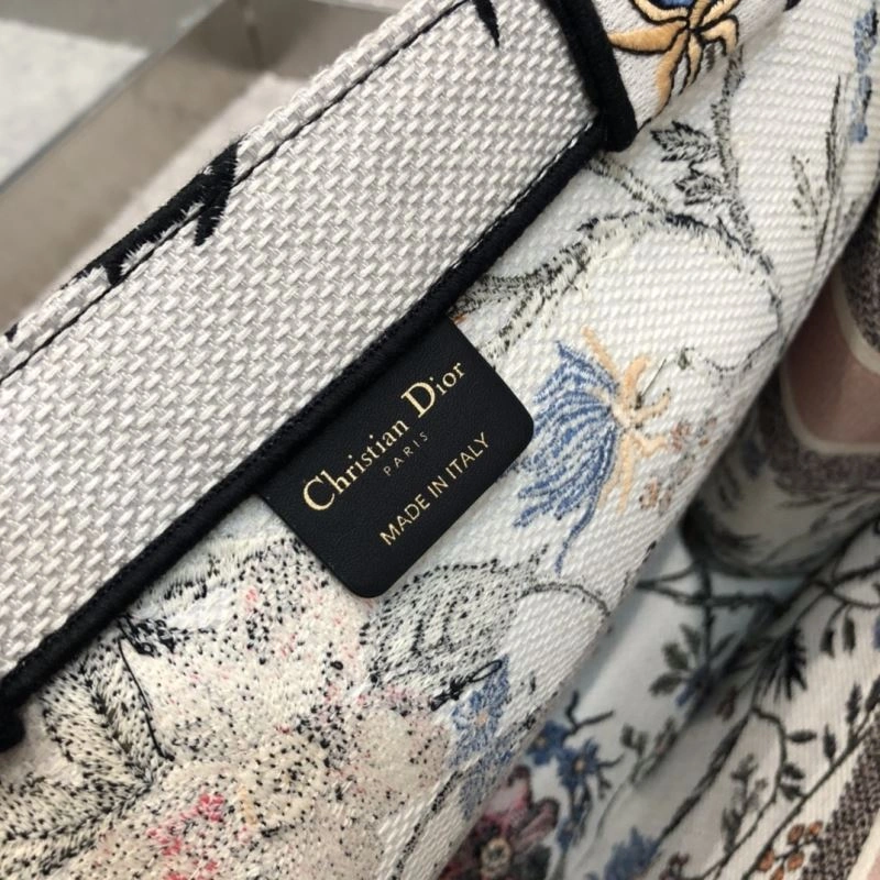 Snug Christian Dior Shopping Bags 75653