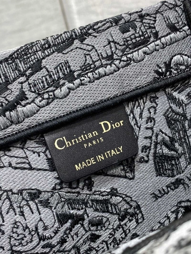 Christian Dior Shopping Bags SunProtective 75630