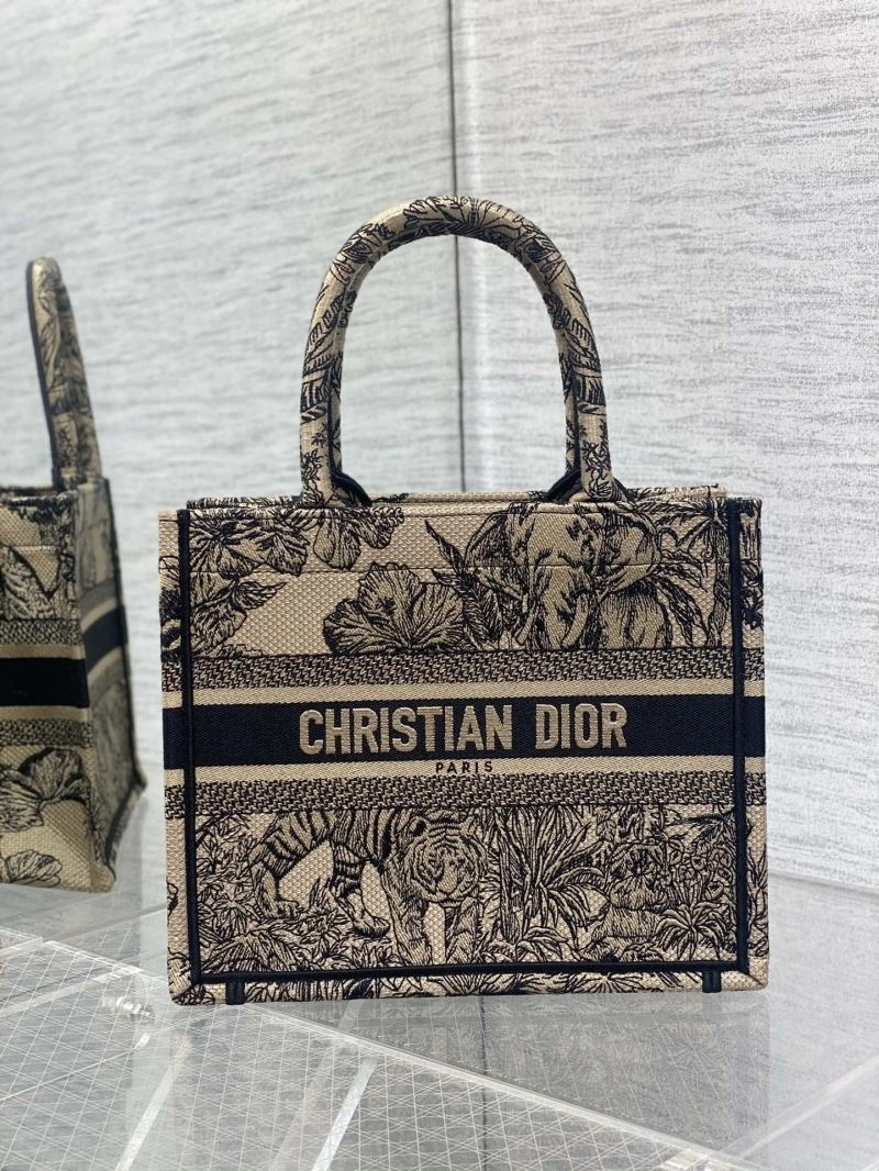 Flexible Christian Dior Shopping Bags 75629