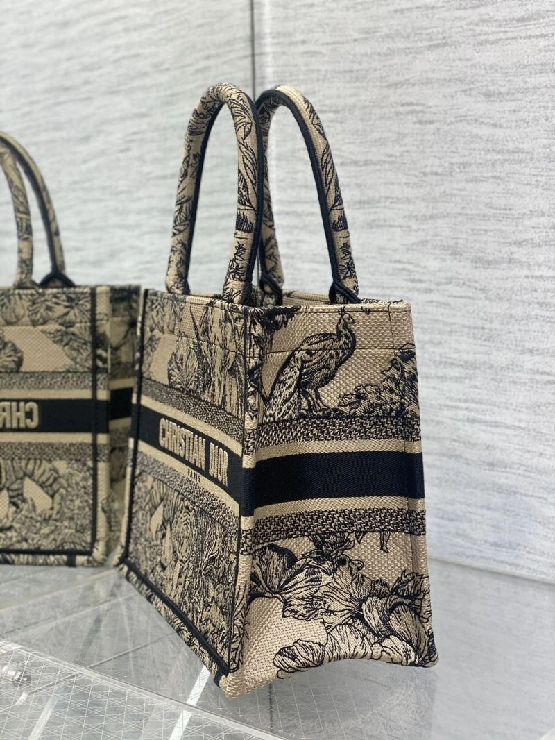 Flexible Christian Dior Shopping Bags 75629