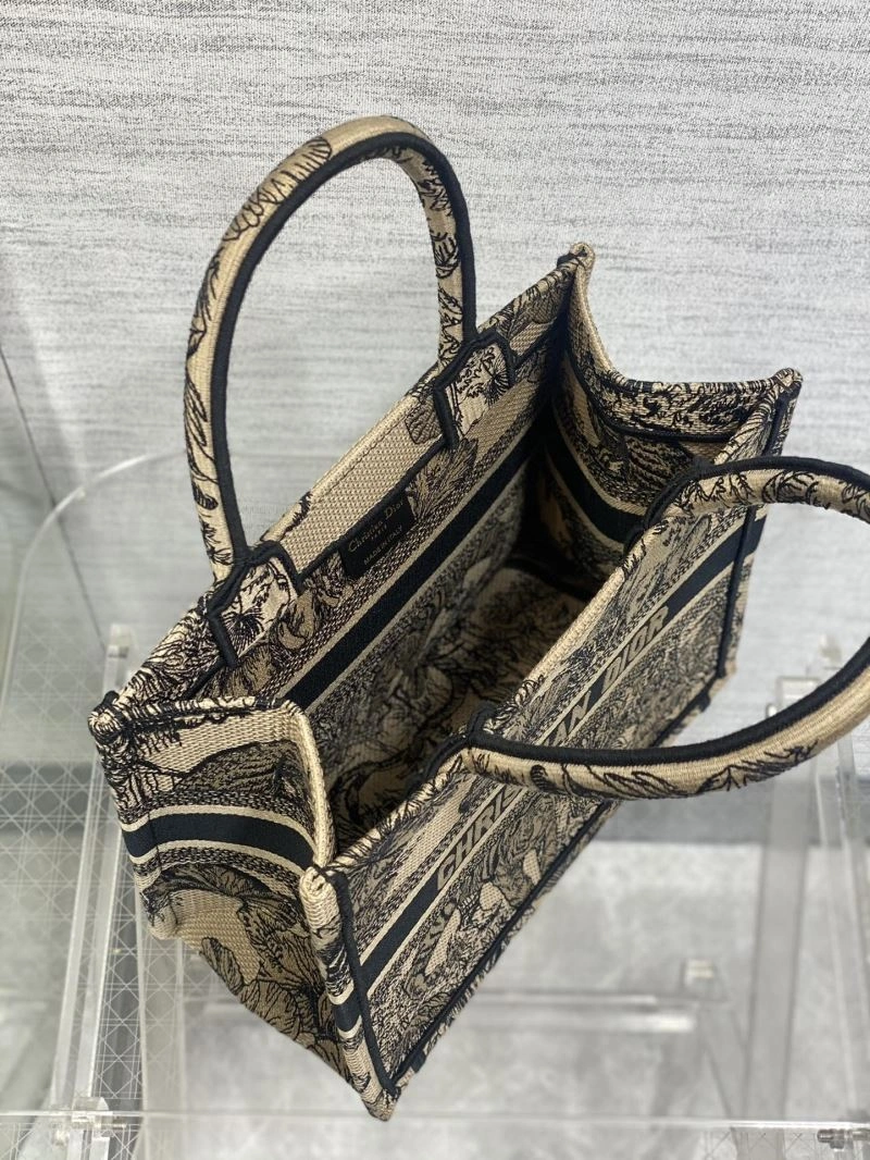 Flexible Christian Dior Shopping Bags 75629