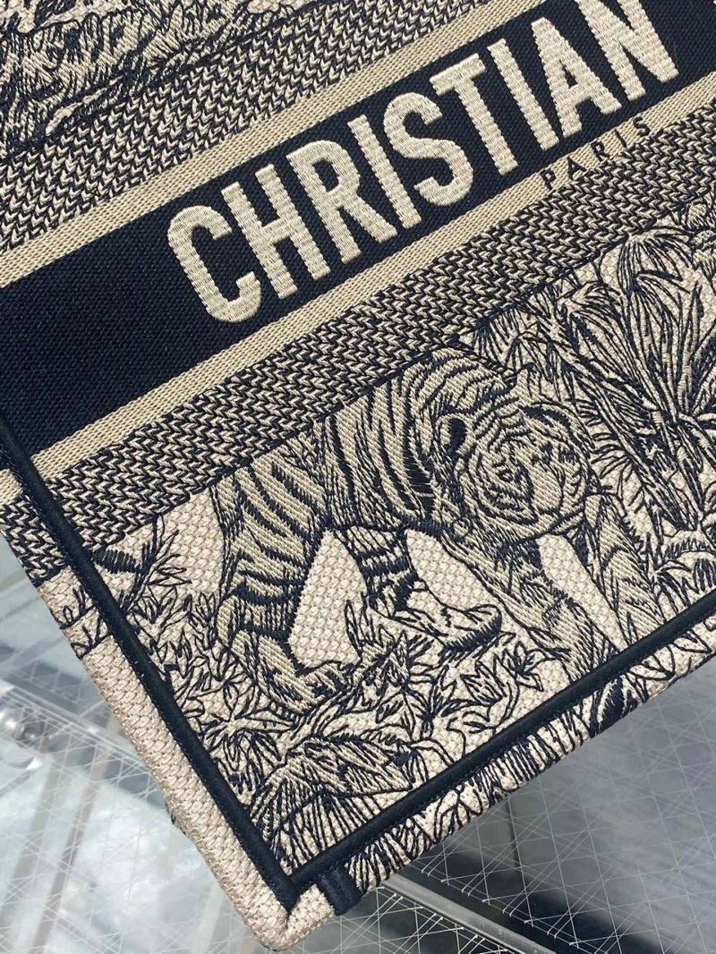Christian Dior Shopping Bags Stretchable 75626