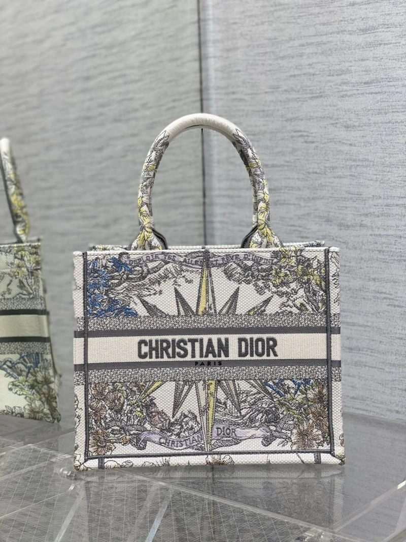 Casual Christian Dior Shopping Bags 75611