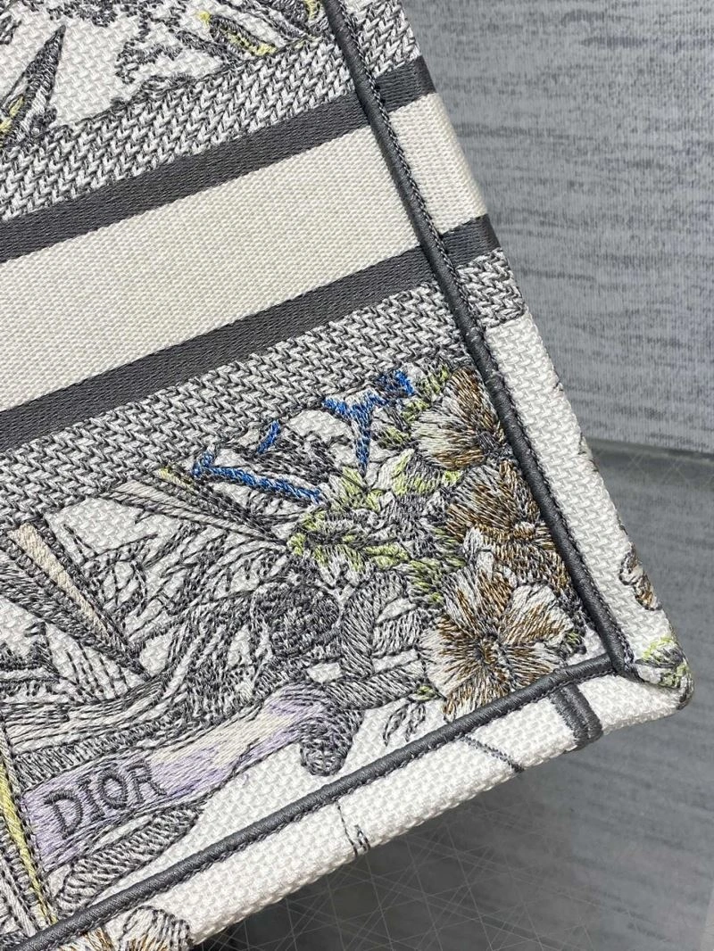 Casual Christian Dior Shopping Bags 75611