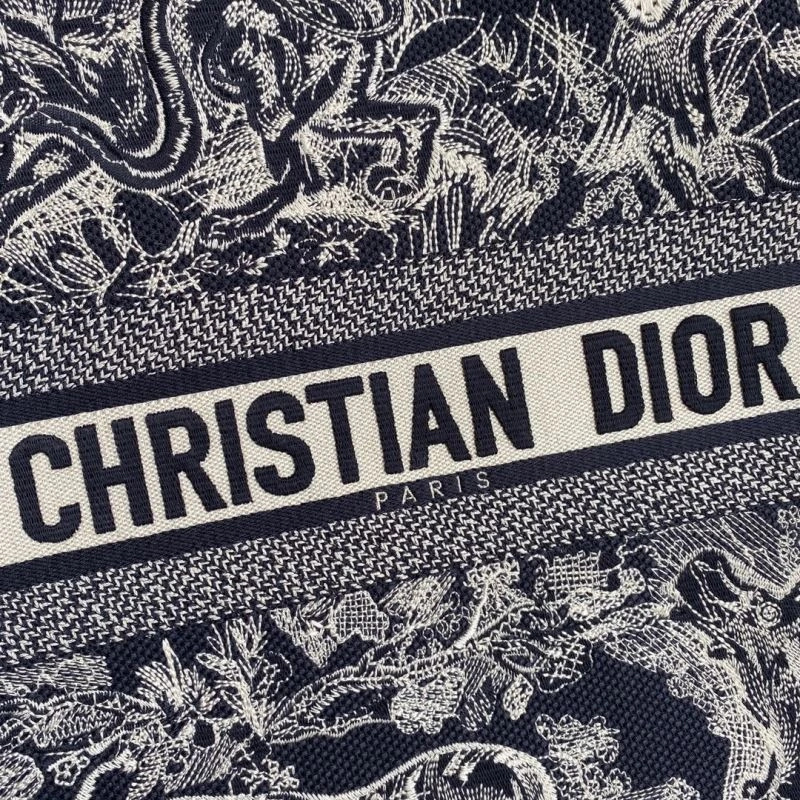 SunProtective Christian Dior Shopping Bags 75583