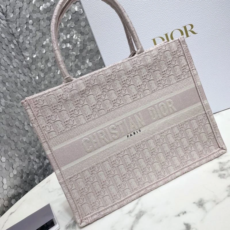 TechFriendly Christian Dior Shopping Bags 75580