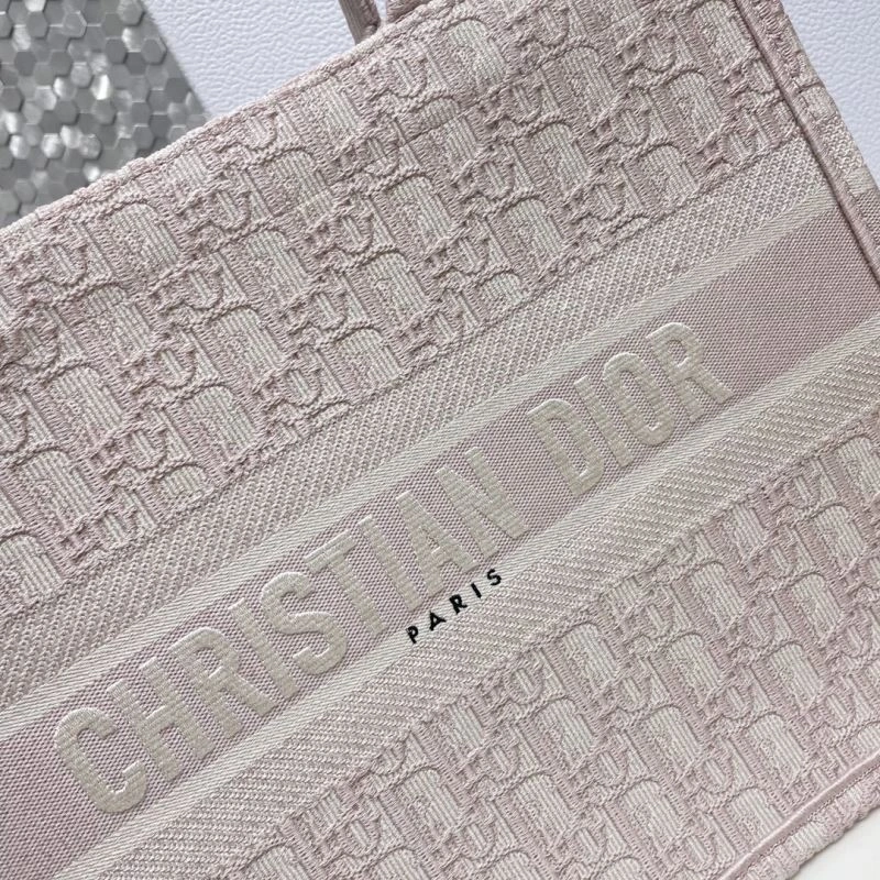 TechFriendly Christian Dior Shopping Bags 75580