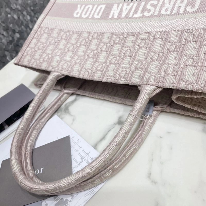 TechFriendly Christian Dior Shopping Bags 75580