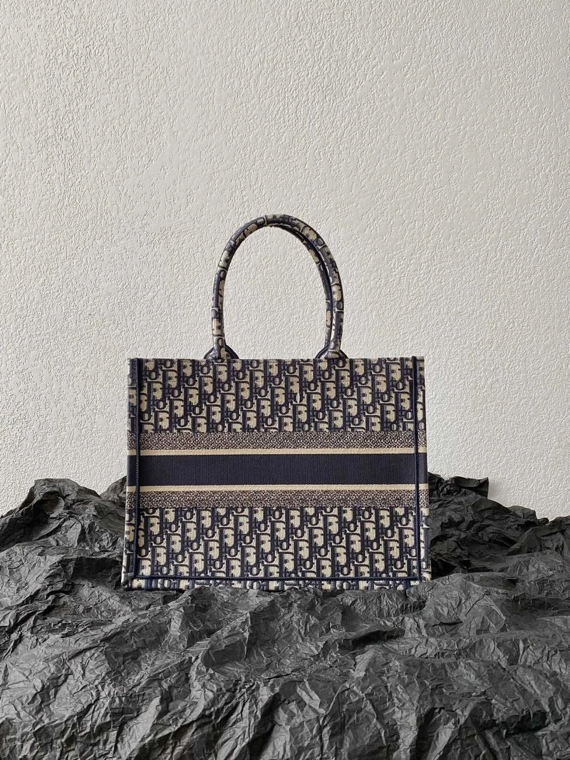 TravelReady Christian Dior Shopping Bags 75610