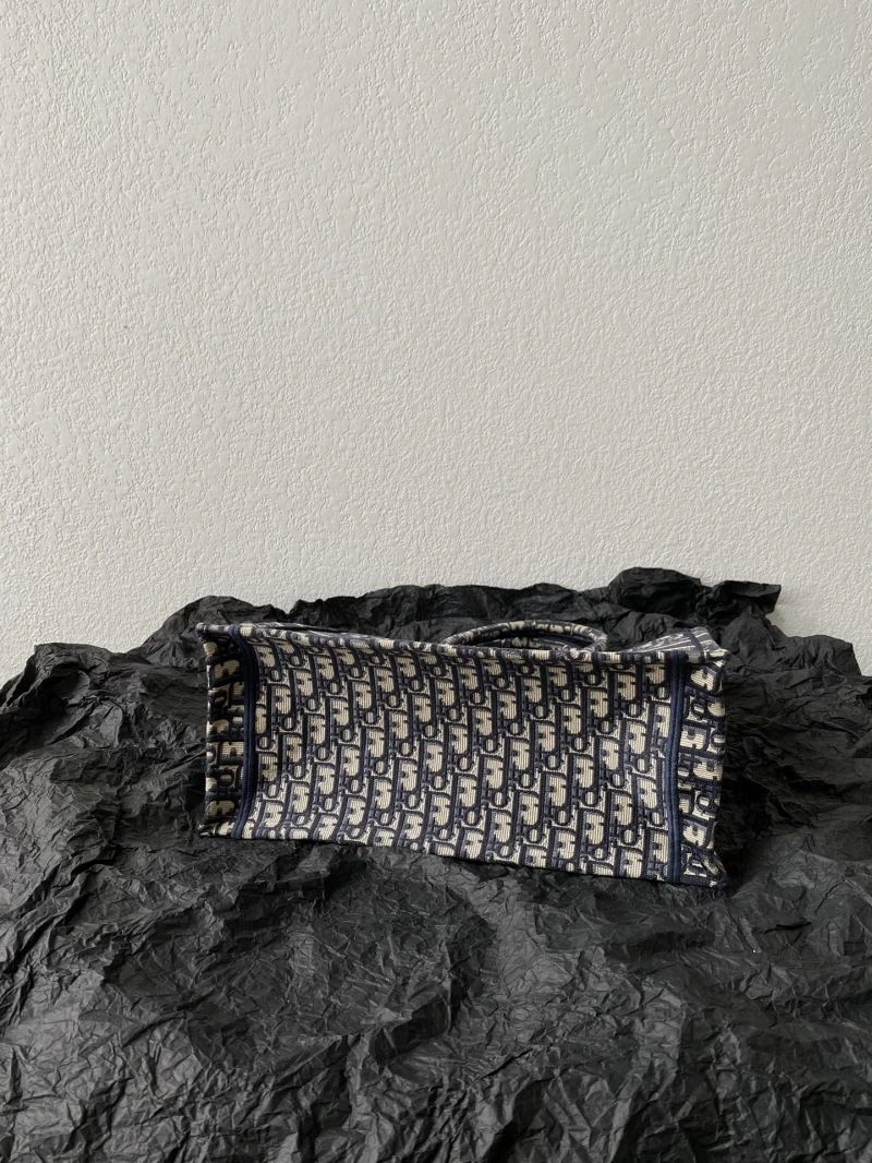 TravelReady Christian Dior Shopping Bags 75610