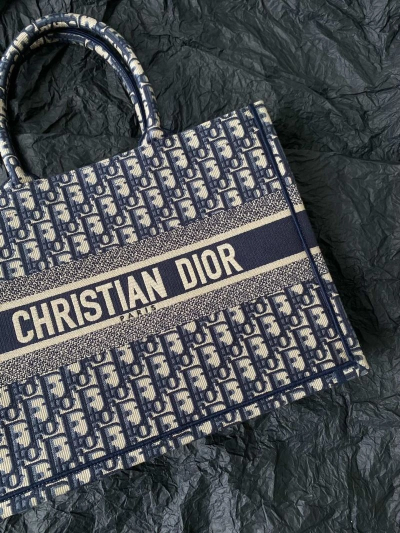 TravelReady Christian Dior Shopping Bags 75610